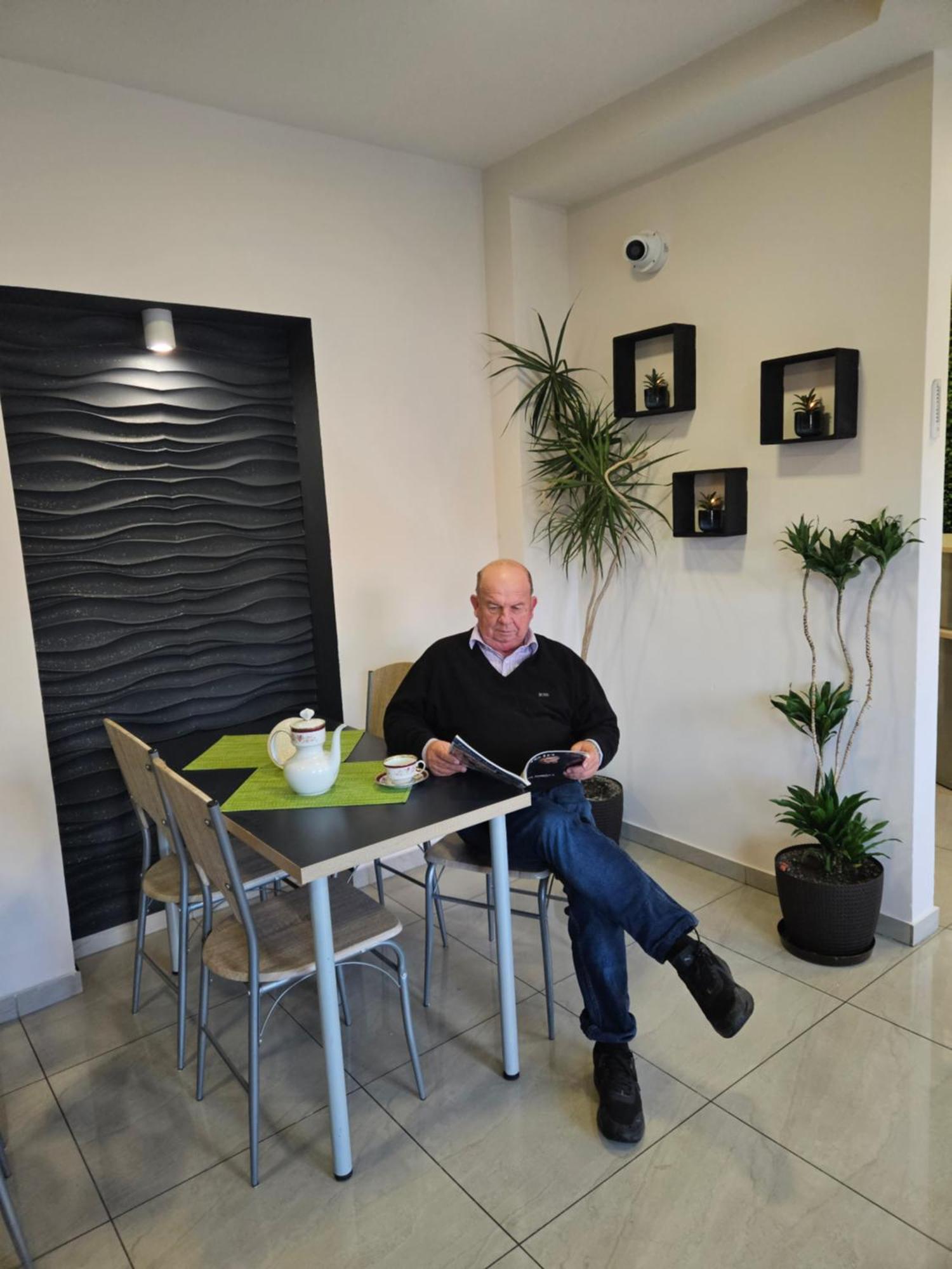 Hotelik Sj Łódź Dış mekan fotoğraf